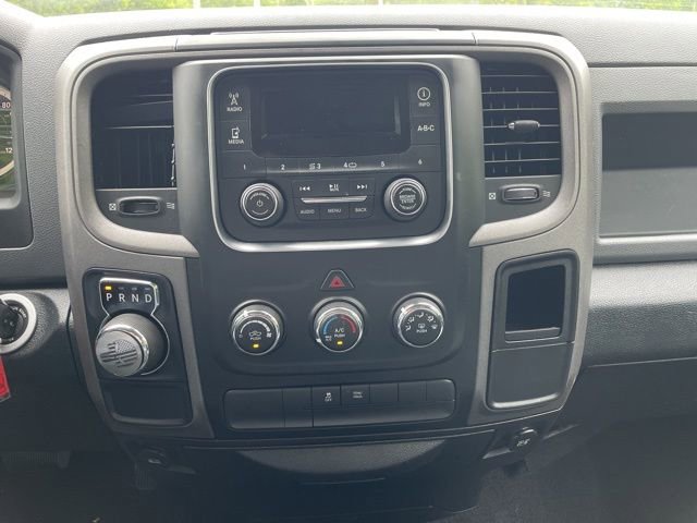Used 2015 RAM 1500 Express RWD image 18