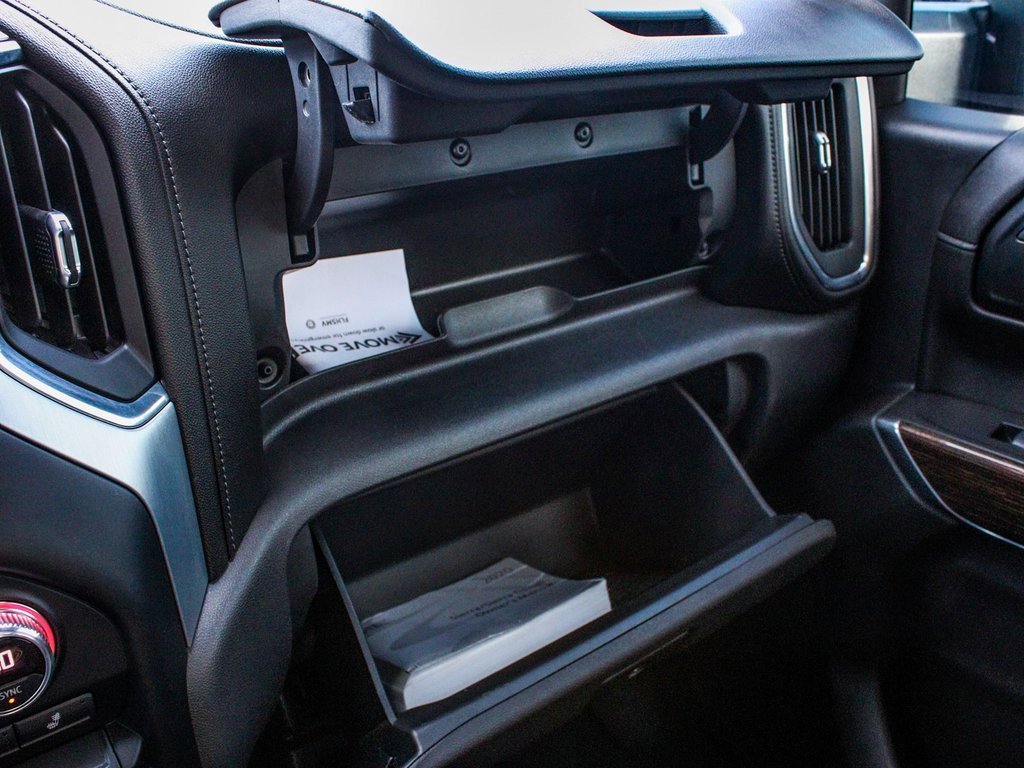 Used 2020 GMC Sierra 1500 Elevation w/ Elevation Value Package image 18