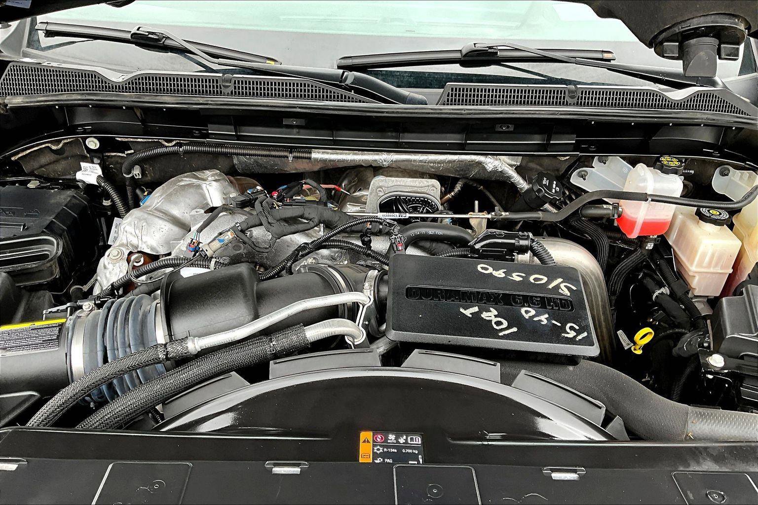 Used 2024 GMC Sierra 2500 Denali Ultimate w/ LPO, GMC Protection Package image 11