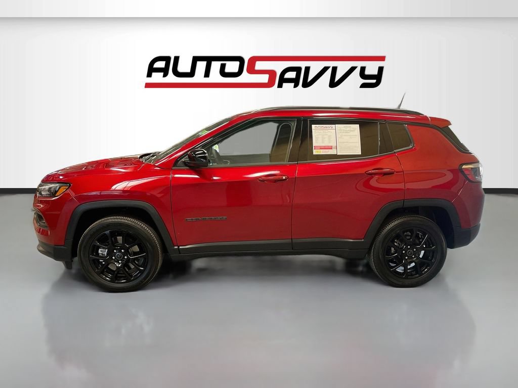 Used 2026 Jeep Compass Latitude AWD/4WD image 4