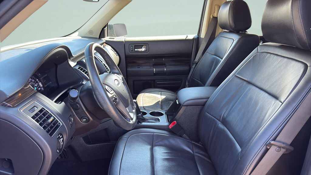Used 2019 Ford Flex SEL w/ Equipment Group 202A AWD/4WD image 10