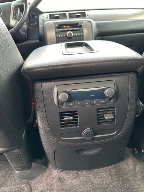 Used 2011 Chevrolet Avalanche LT w/ Suspension Package, Off-Road image 15