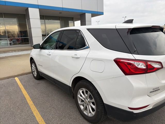 Used 2020 Chevrolet Equinox LT w/ Driver Convenience Package AWD/4WD image 7