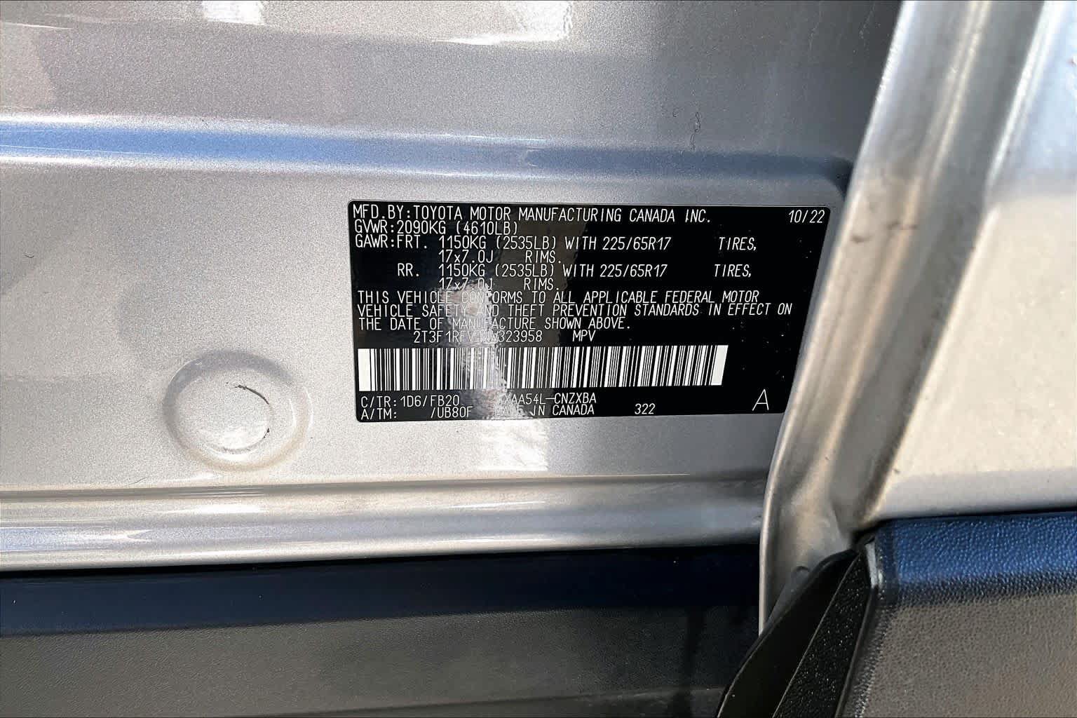 Used 2022 Toyota RAV4 LE AWD/4WD image 34