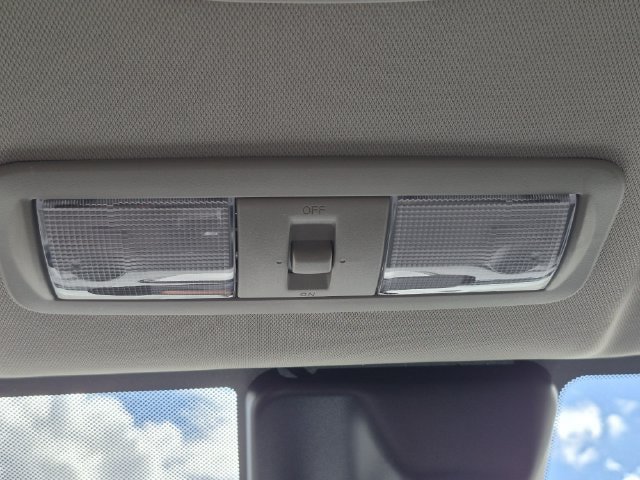 Certified 2024 Nissan Frontier SV AWD/4WD image 18