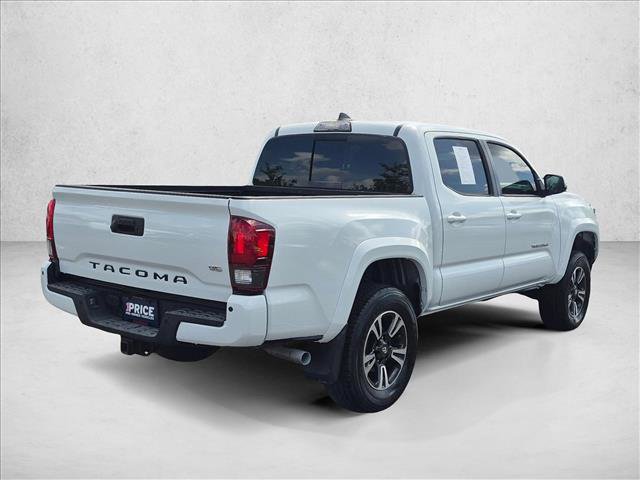 Used 2019 Toyota Tacoma TRD Sport w/ Technology Package AWD/4WD image 4