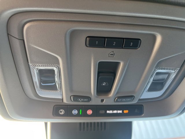 Used 2024 GMC Sierra 2500 Denali w/ Technology Package image 21