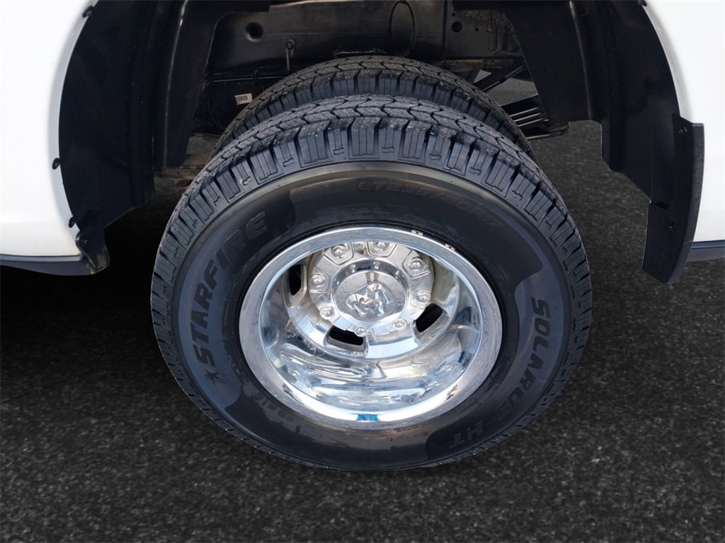 Used 2024 RAM 3500 Big Horn image 12