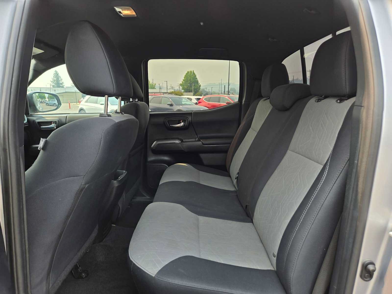 Used 2021 Toyota Tacoma TRD Off-Road AWD/4WD image 18