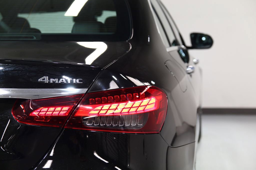 Certified 2022 Mercedes-Benz E 350 4MATIC Sedan image 14