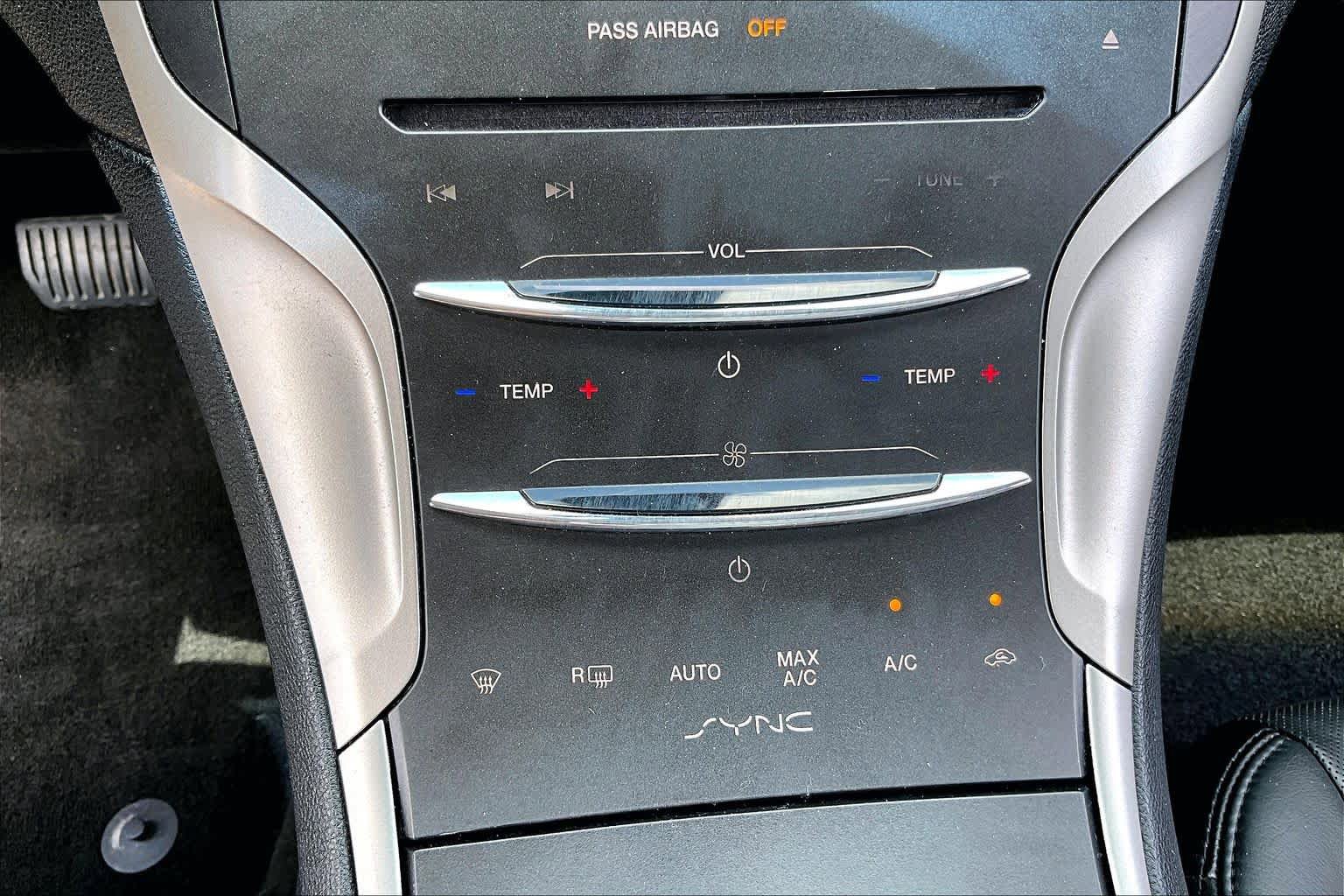 Used 2016 Lincoln MKZ AWD w/ Equipment Group 300A Reserve image 33