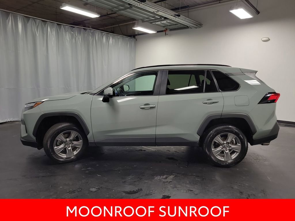 Used 2023 Toyota RAV4 XLE w/ Convenience Package image 5