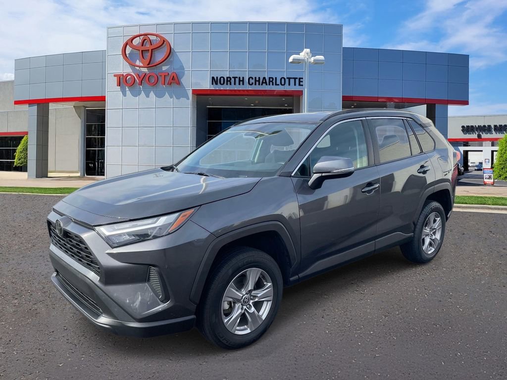 Used 2024 Toyota RAV4 XLE image 5