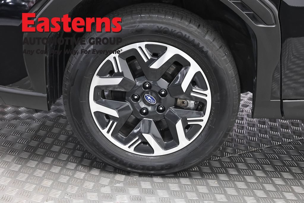 Used 2025 Subaru Forester Premium AWD/4WD image 63