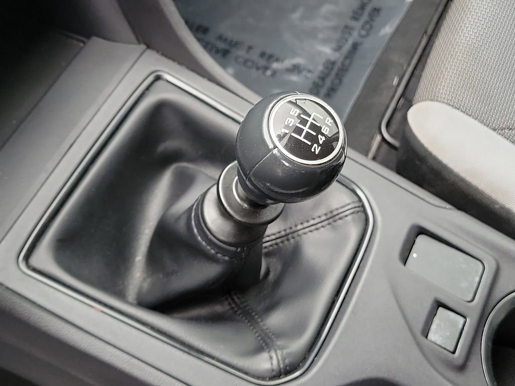 Used 2018 Subaru Crosstrek 2.0i image 29