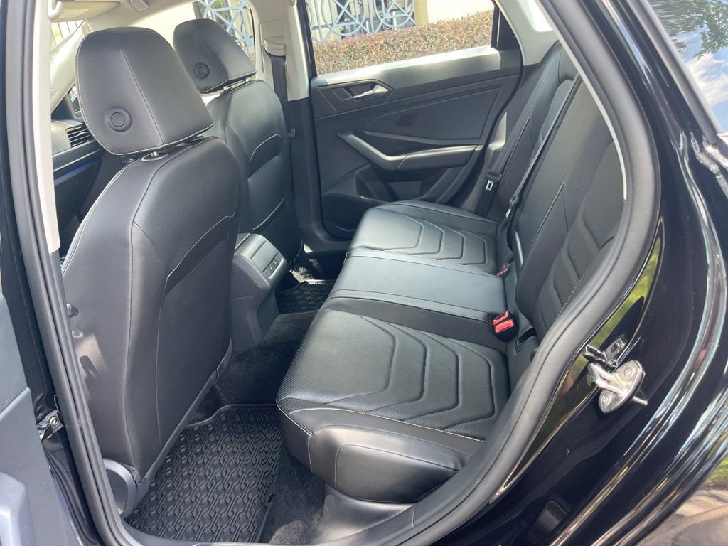 Used 2024 Volkswagen Jetta SEL image 11