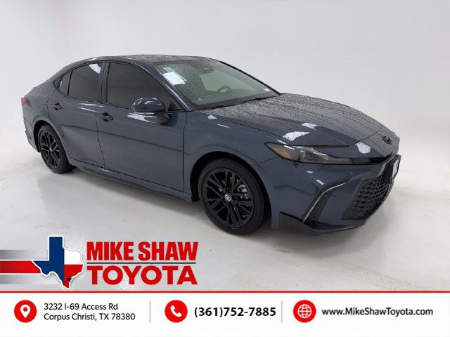 New 2026 Toyota Camry SE w/ Multimedia Upgrade Package