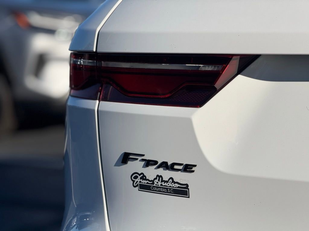Used 2022 Jaguar F-PACE S image 11