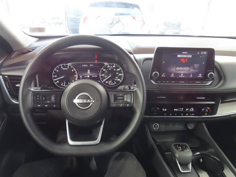 Used 2023 Nissan Rogue SV AWD/4WD image 20