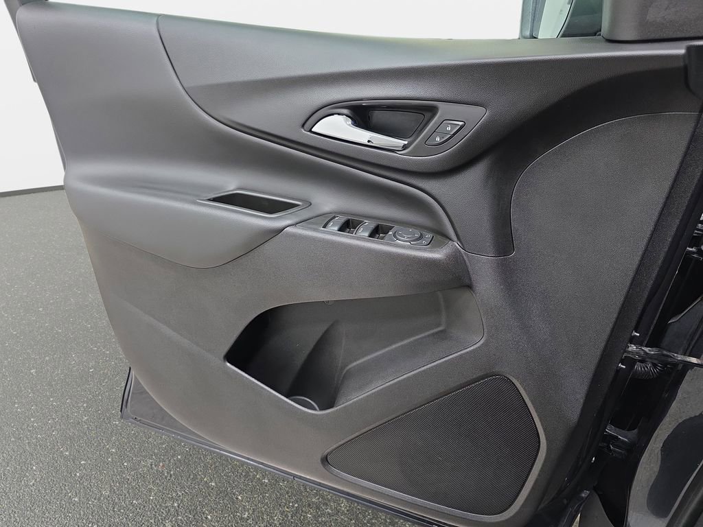 Used 2022 Chevrolet Equinox LT image 27