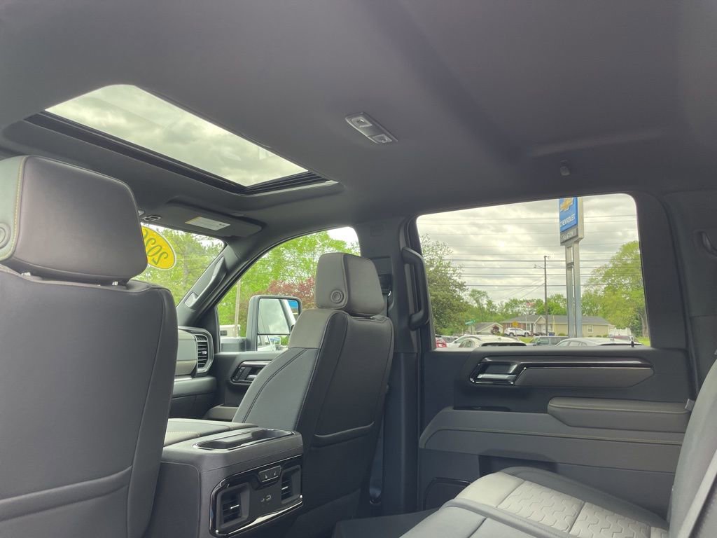 New 2026 Chevrolet Silverado 2500 ZR2 AWD/4WD image 42