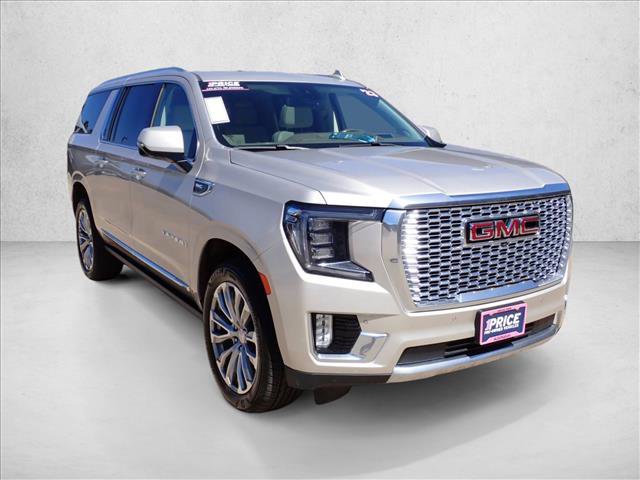 Used 2023 GMC Yukon XL Denali AWD/4WD image 6