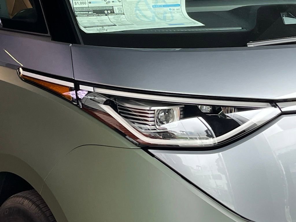 New 2025 Volkswagen ID. Buzz Pro S image 42