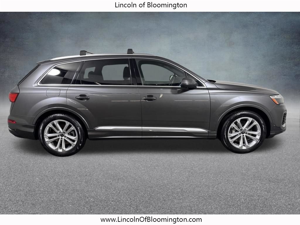 Used 2025 Audi Q7 3.0T Prestige w/ Prestige Package AWD/4WD image 8