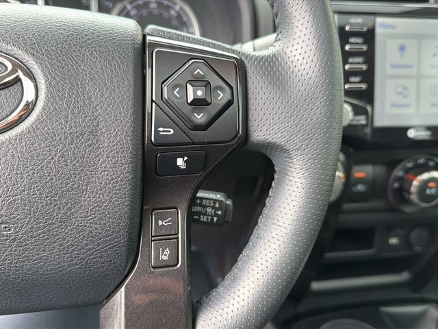 Used 2021 Toyota 4Runner TRD Off-Road Premium w/ Moonroof Package AWD/4WD image 23