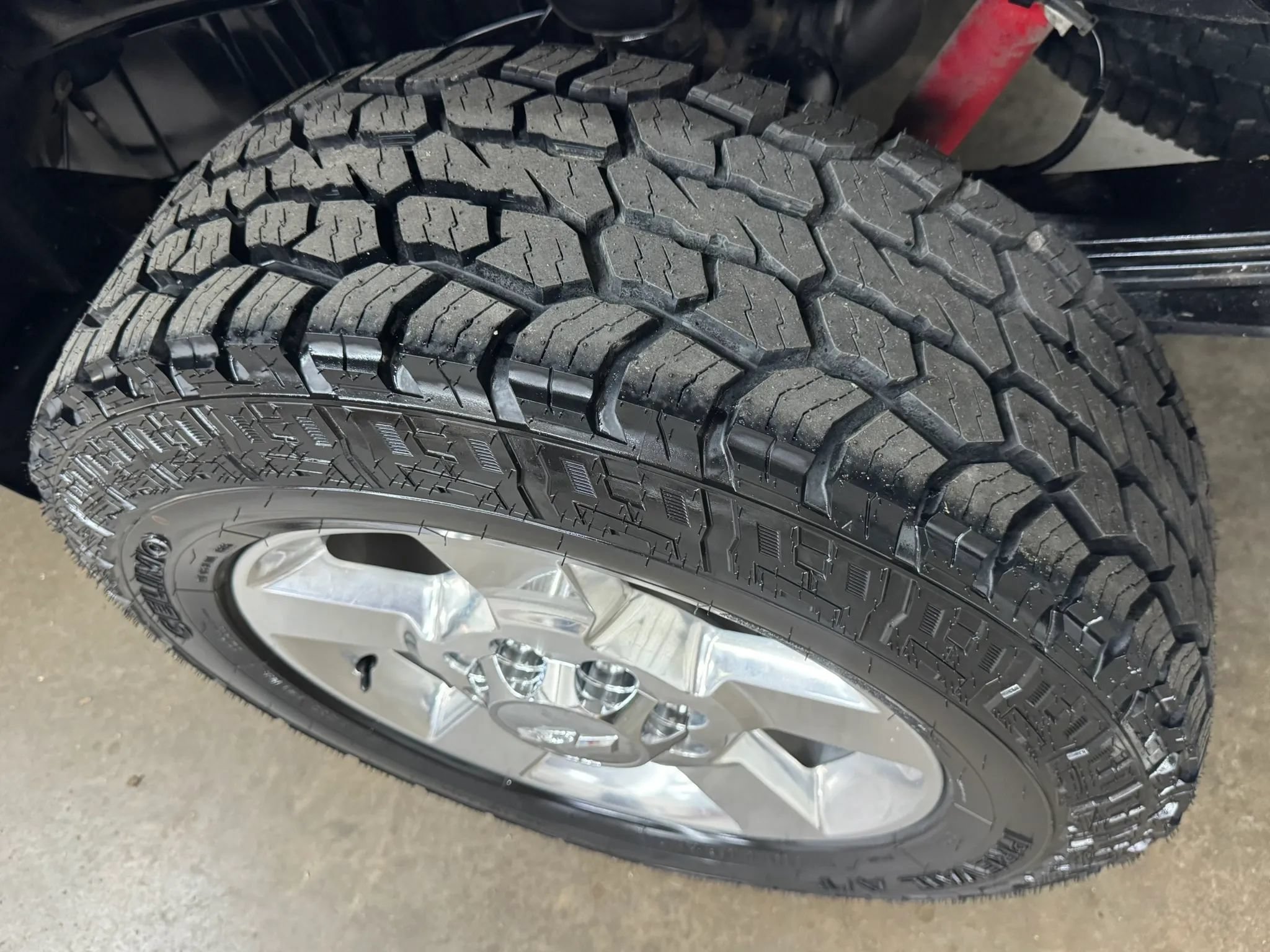 Used 2018 Chevrolet Silverado 2500 LTZ w/ Vortec Plus Package AWD/4WD image 9