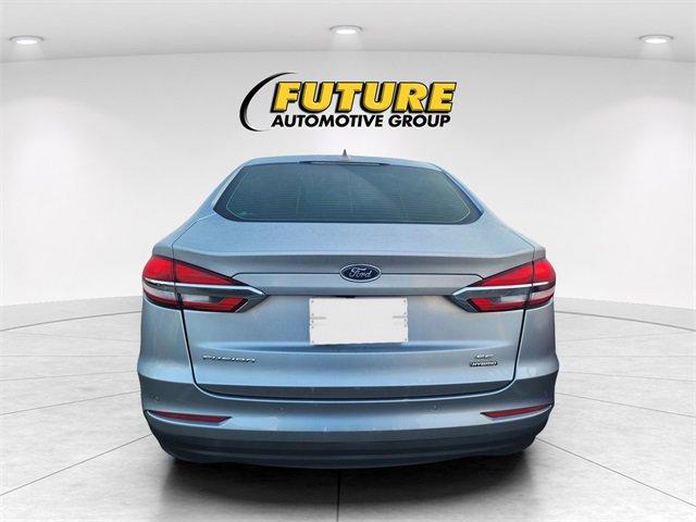 Used 2020 Ford Fusion SE image 4