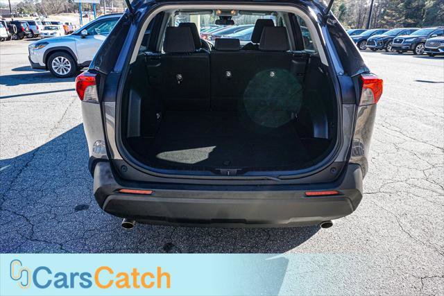 Used 2020 Toyota RAV4 LE image 38