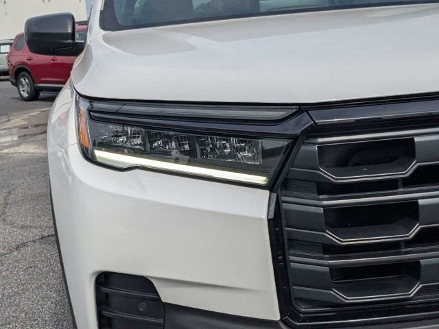 New 2026 Honda Pilot Sport image 10