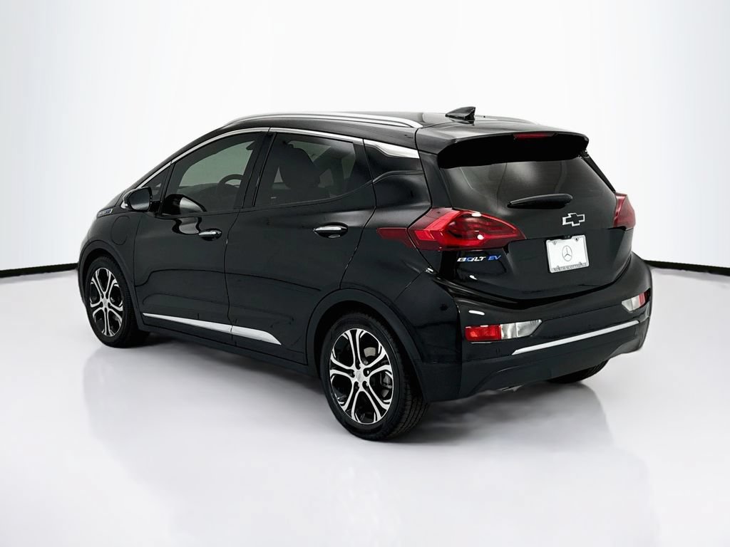 Used 2019 Chevrolet Bolt Premier w/ Infotainment Package FWD image 7