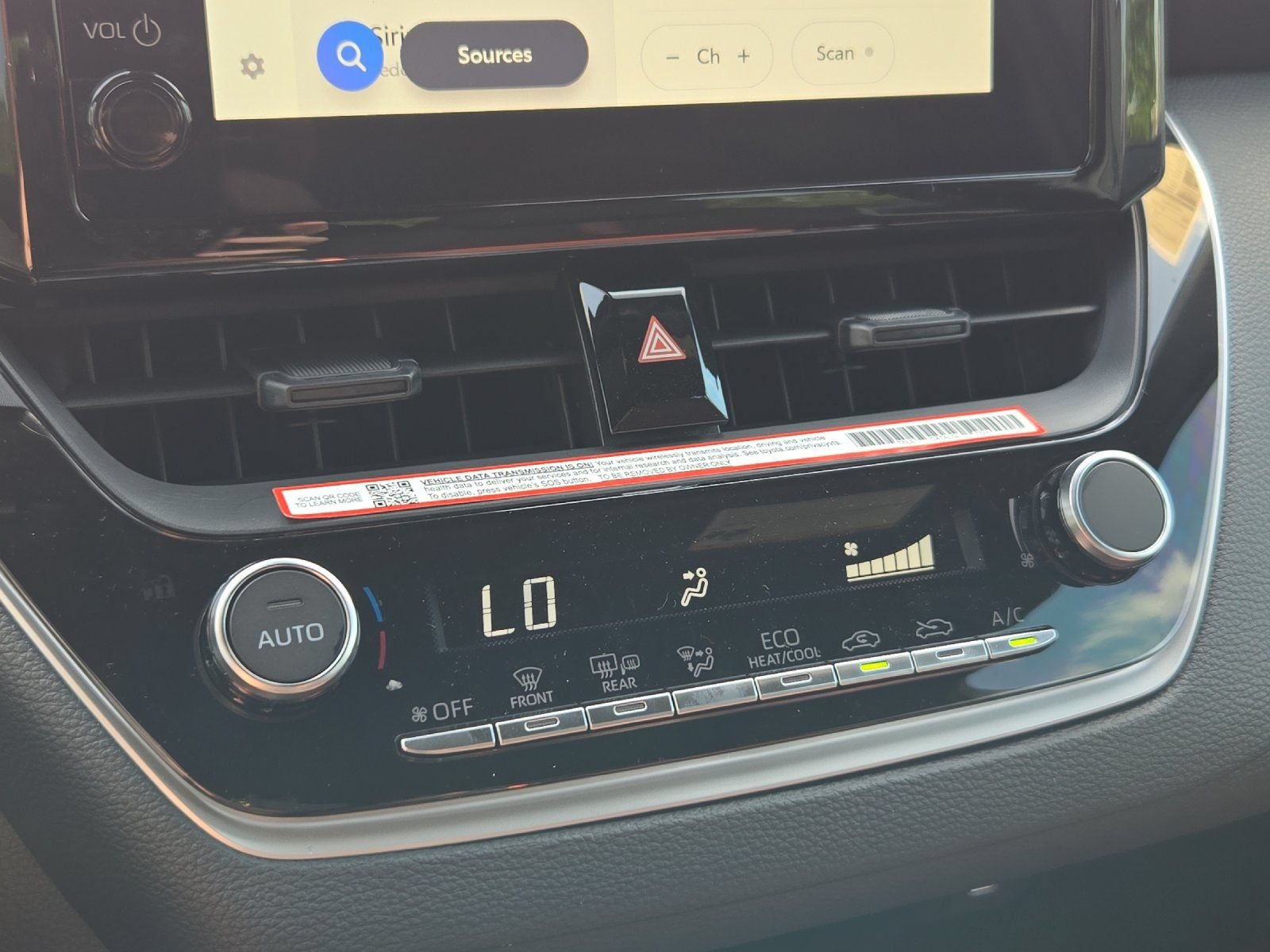 Certified 2026 Toyota Corolla SE FWD image 18