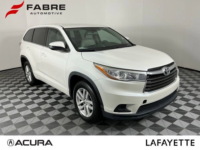 Used 2015 Toyota Highlander LE FWD image 1