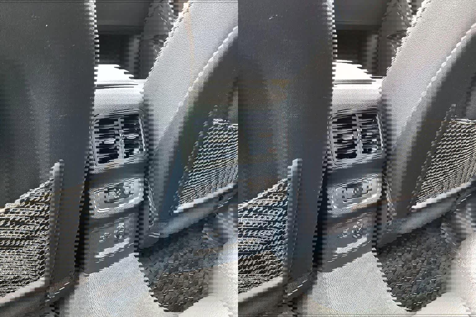 Used 2020 Audi Q5 e Premium Plus w/ Premium Plus Package image 38