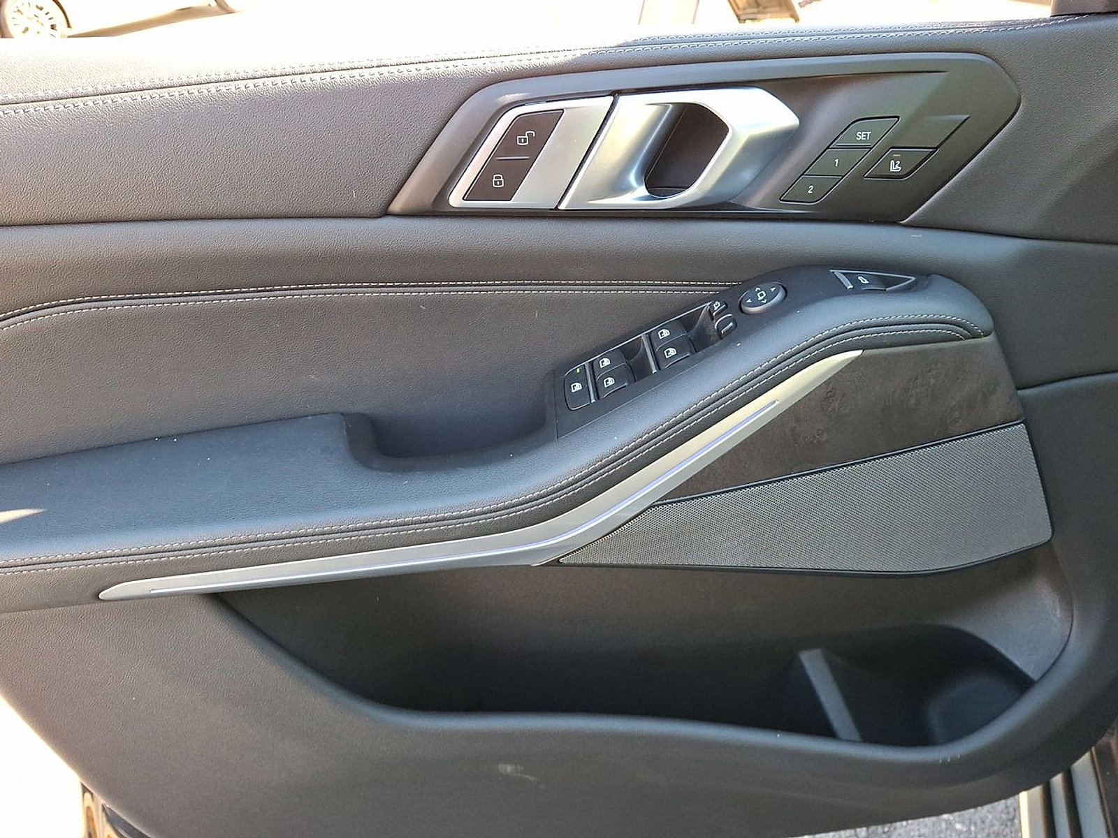 Used 2024 BMW X5 xDrive40i image 10