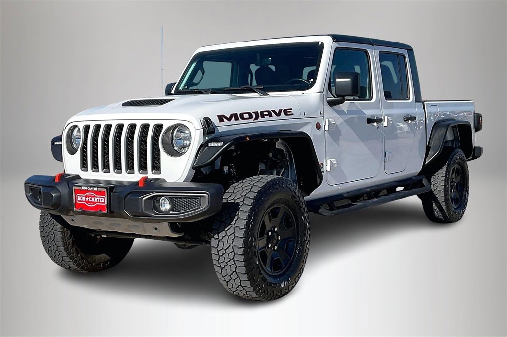 Used 2023 Jeep Gladiator Mojave image 2