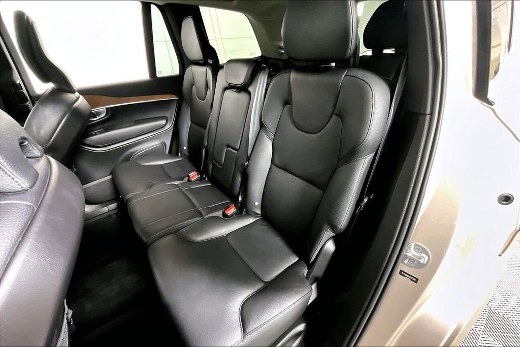 Used 2024 Volvo XC90 B6 Plus w/ Protection Package image 26