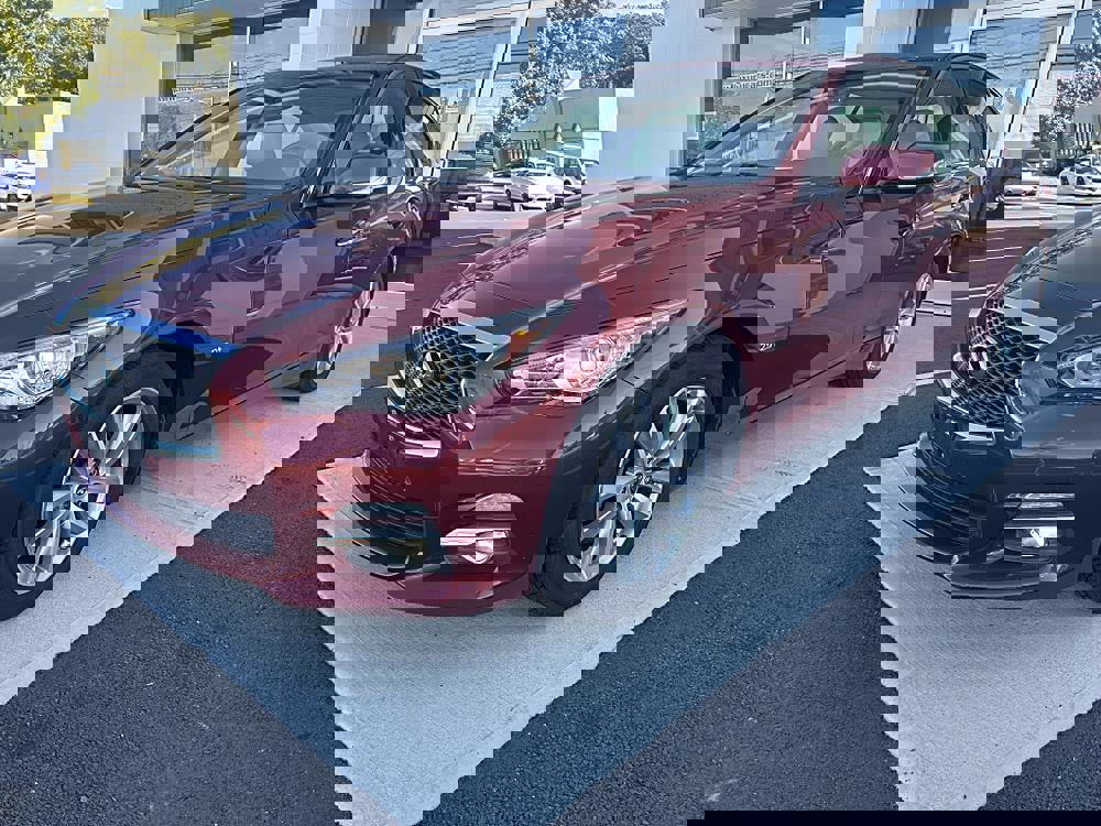 Used 2016 INFINITI Q50 Premium w/ Driver Assistance Package image 3