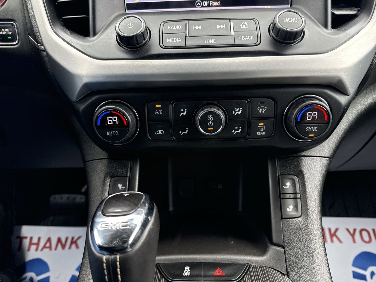 Used 2019 GMC Acadia SLT image 18