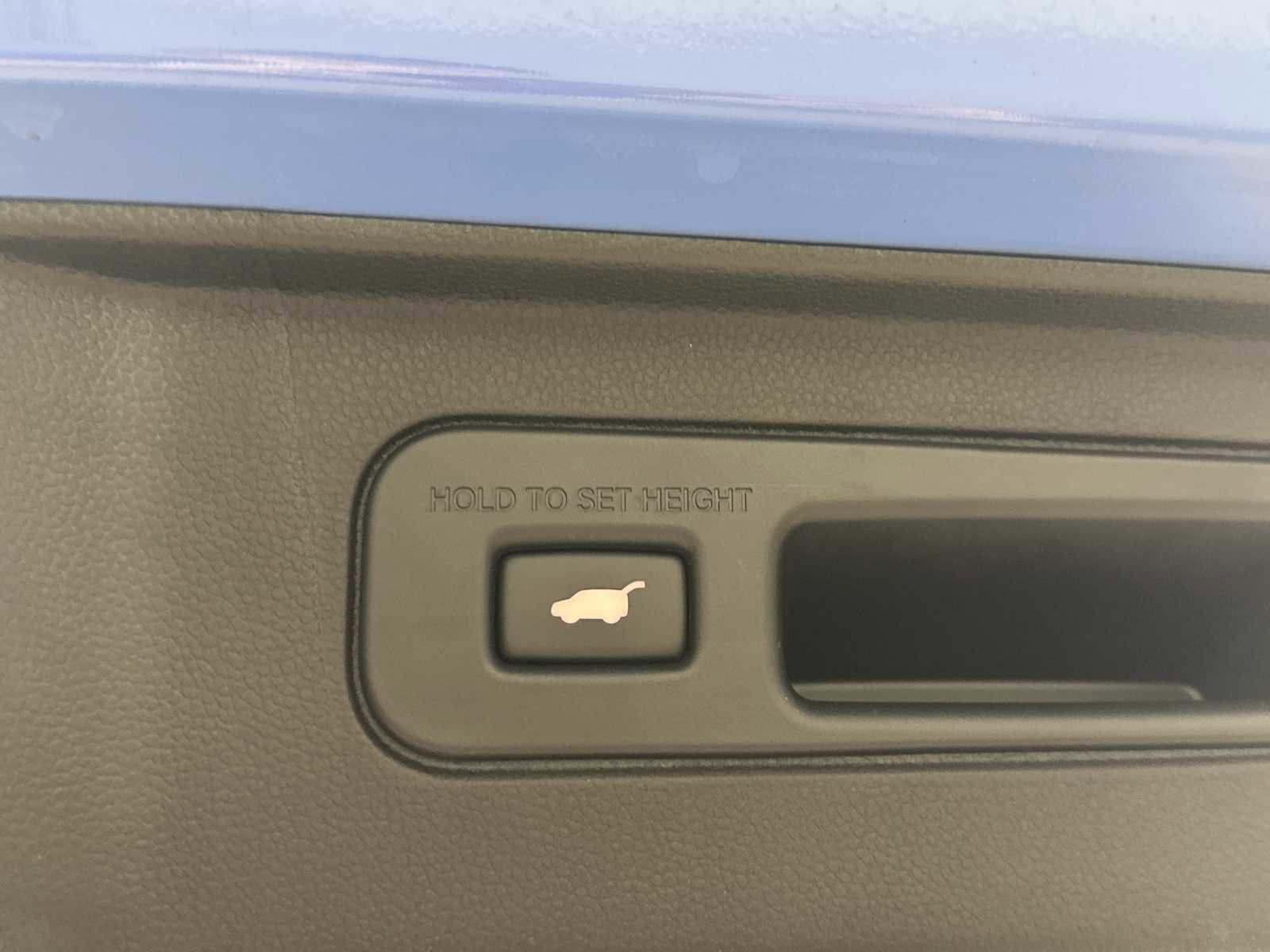 Used 2025 Honda Pilot TrailSport image 27