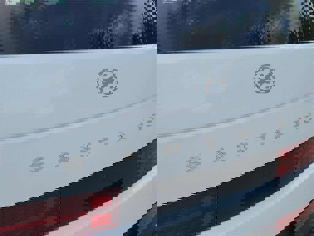 New 2026 Hyundai Santa Fe SEL image 8