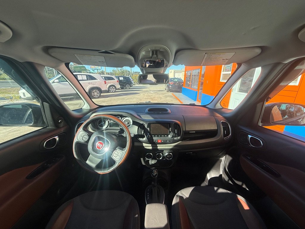 Used 2014 FIAT 500L Trekking w/ Popular Equipment Group FWD image 6
