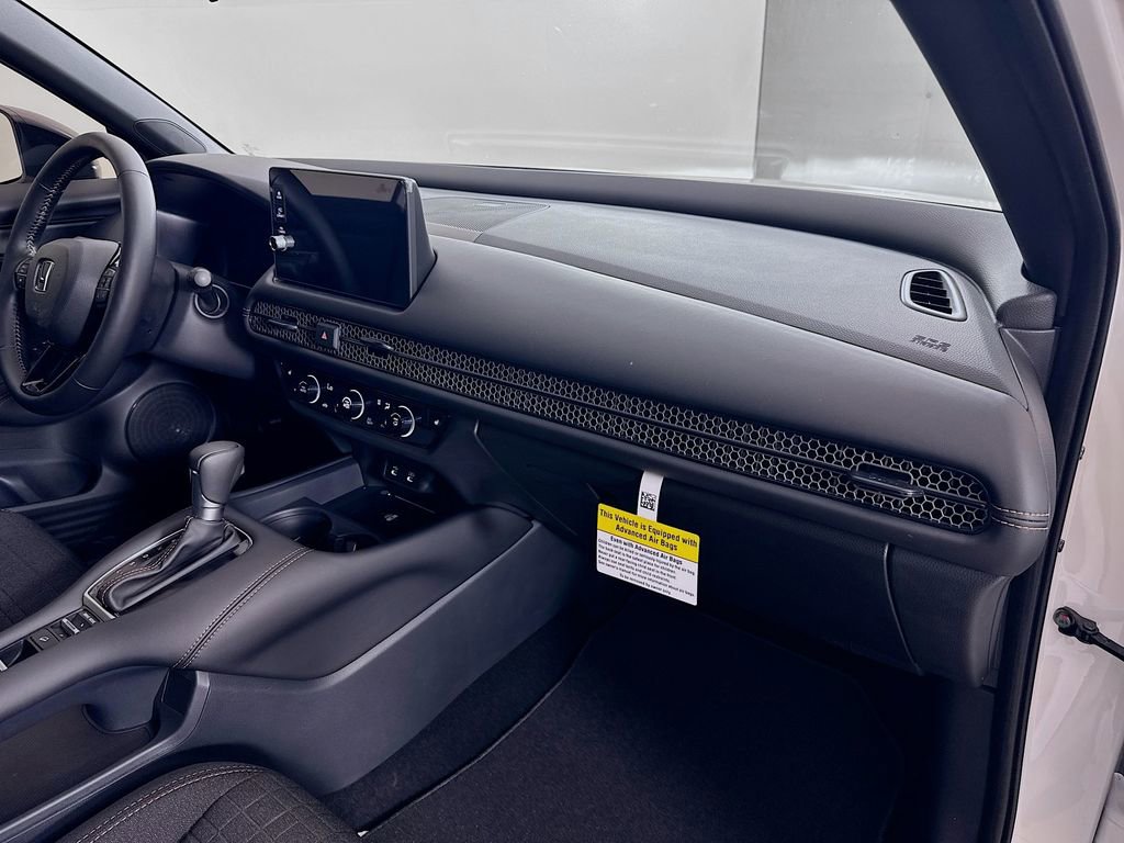 New 2026 Honda HR-V Sport image 27