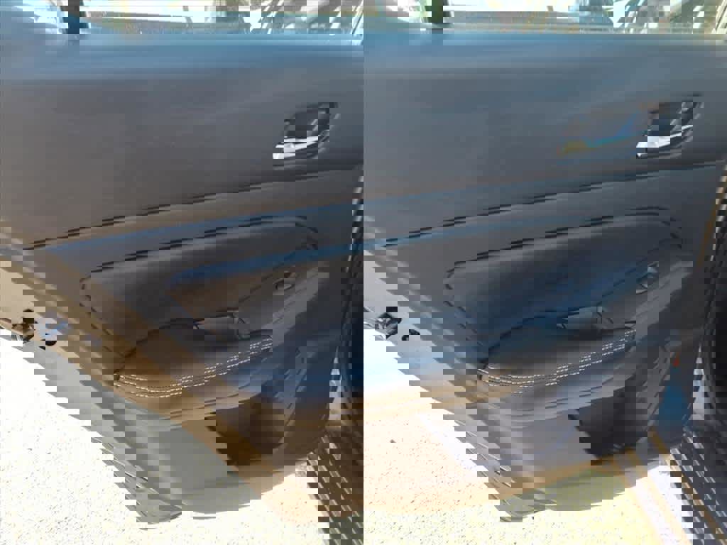 Certified 2022 Nissan Altima 2.5 SV image 12