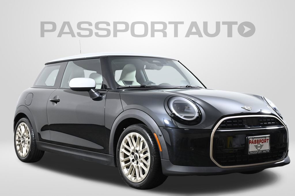 Certified 2025 MINI Cooper 2-Door Hardtop image 3