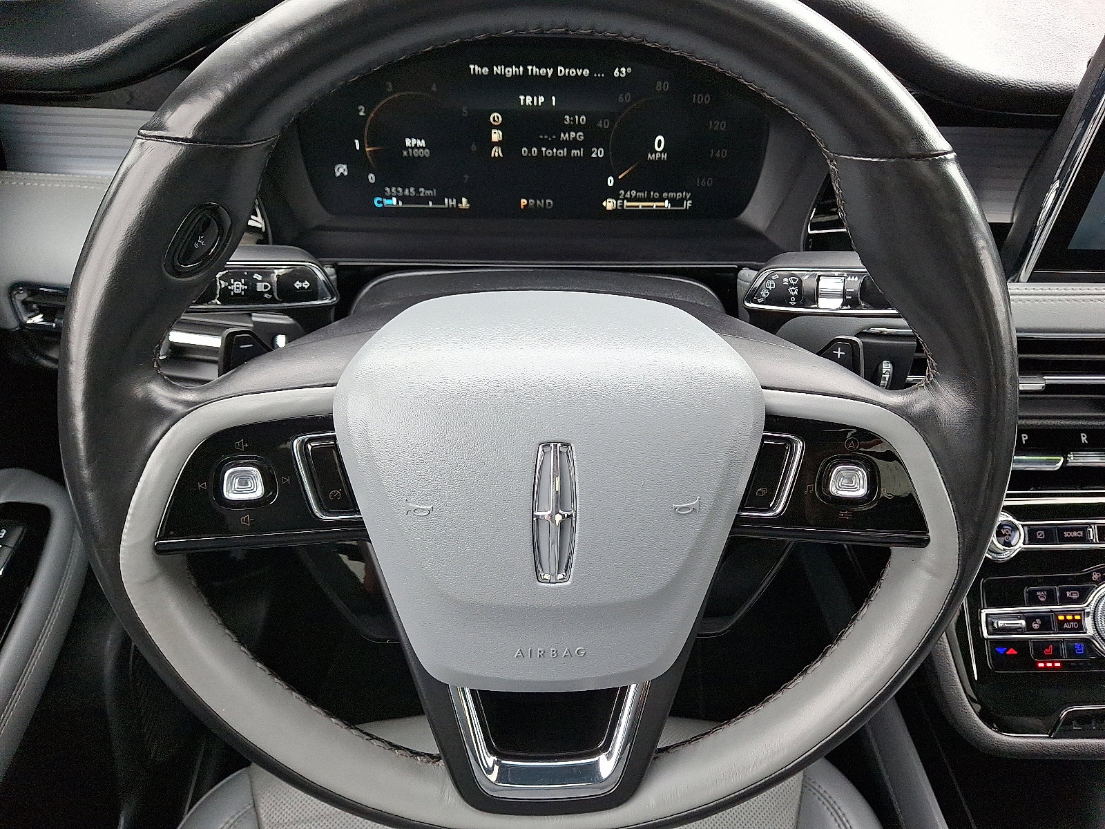 Used 2022 Lincoln Corsair Reserve w/ Elements Package image 20