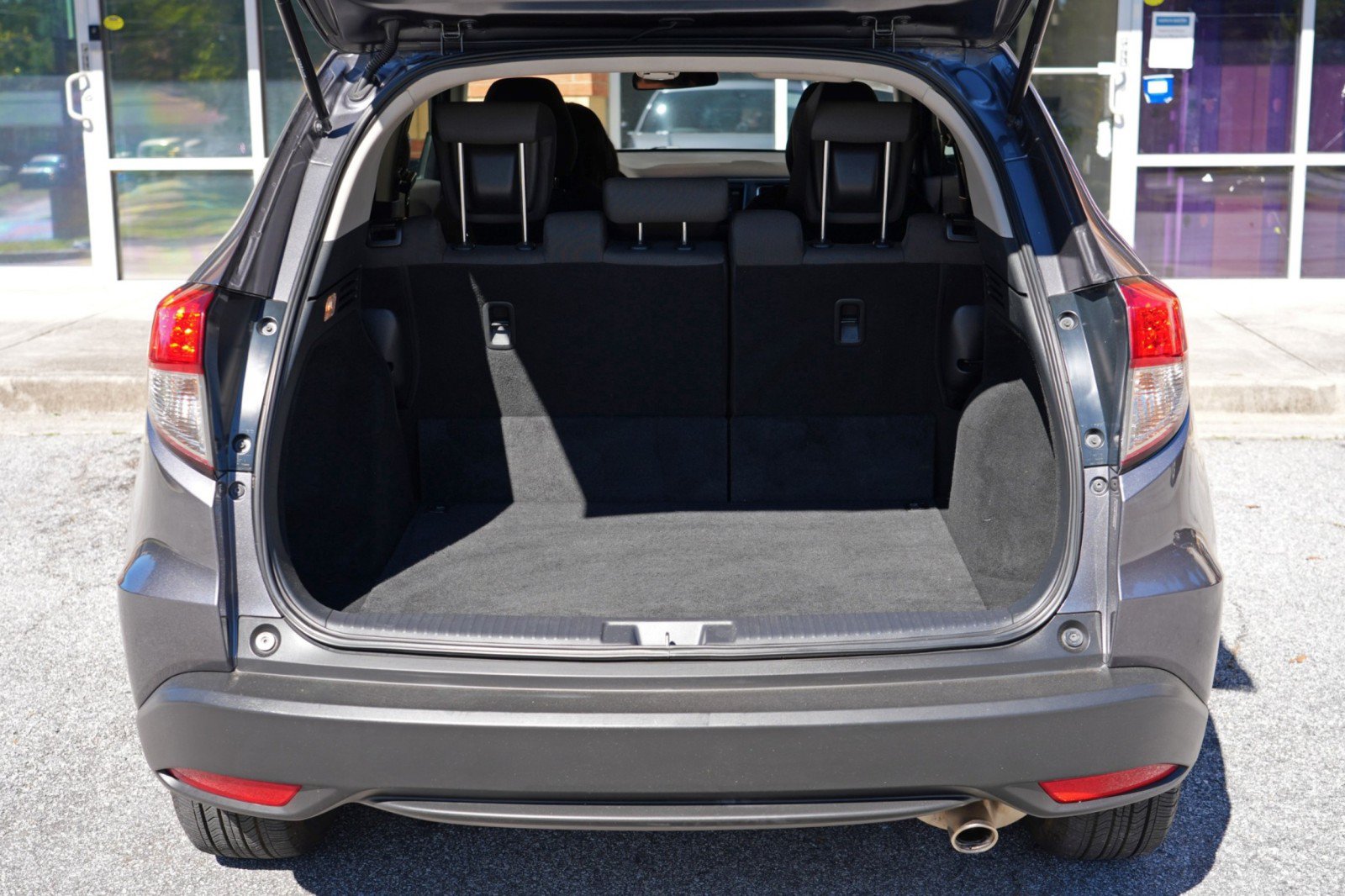 Used 2020 Honda HR-V EX image 9